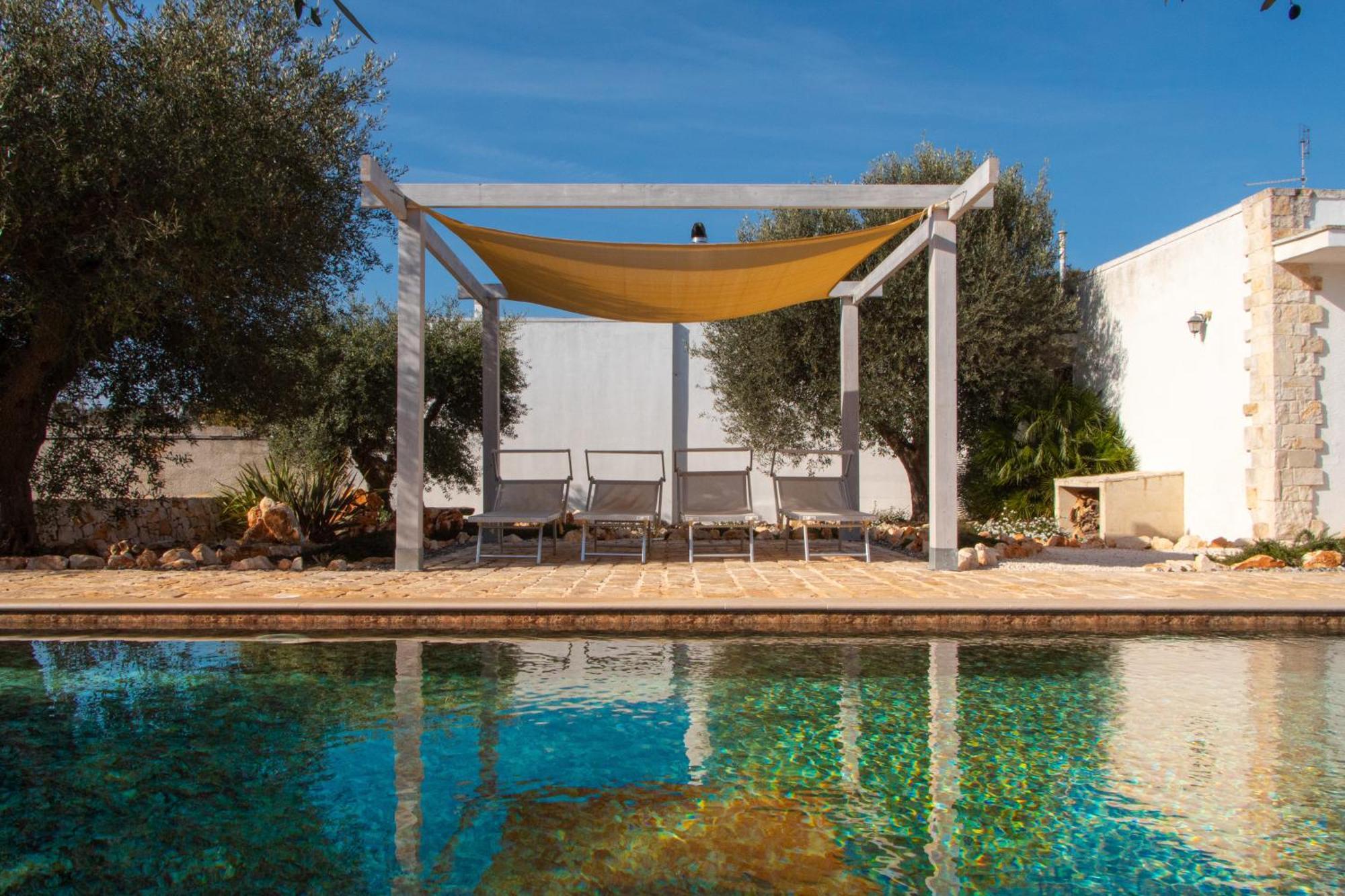 Villa With Trullo And Pool, Alberobello Eksteriør billede